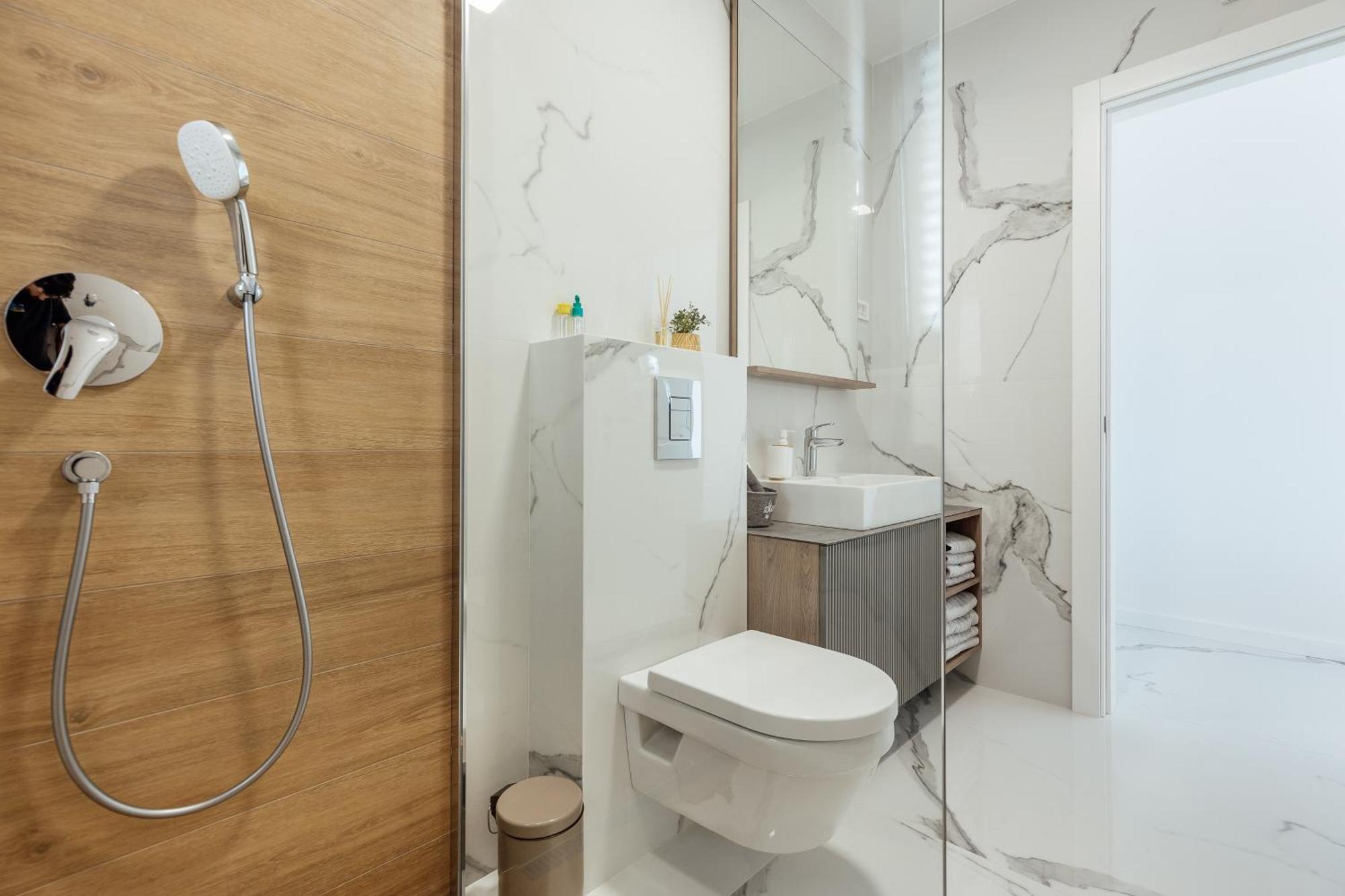 Savina Beachfront Oasis Херцег-Нови Экстерьер фото